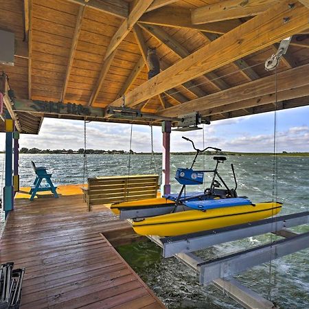 Waterfront Lake Placid Home With Dock And Fire Pit Eksteriør bilde